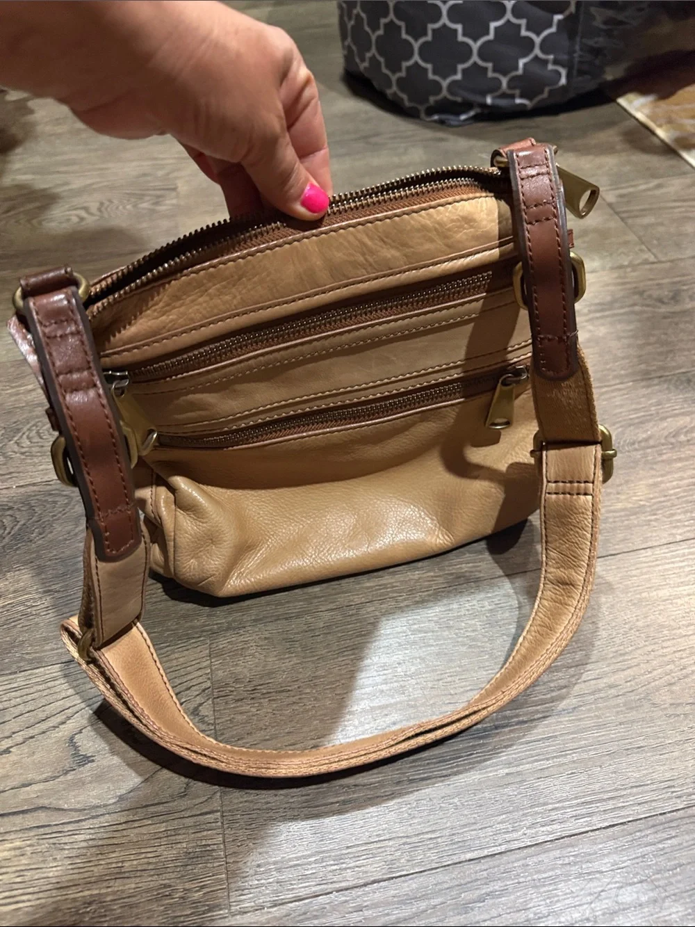 Fossil Two-Tone Tan Leather Shoulder Bag